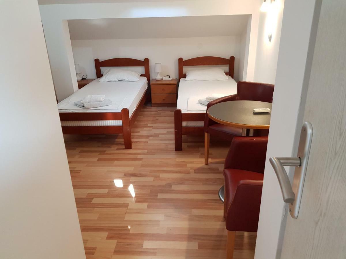 Apartamento Emi Budva Exterior foto