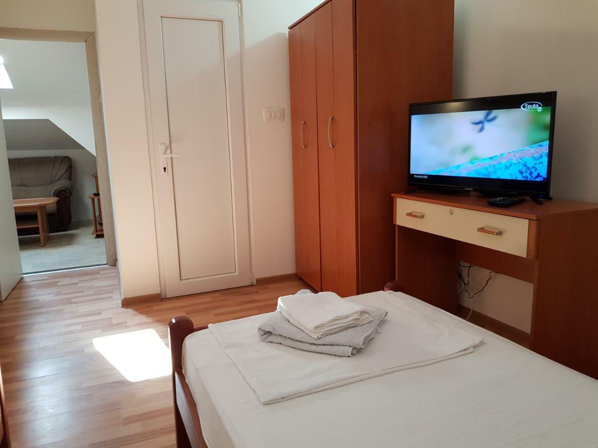 Apartamento Emi Budva Exterior foto
